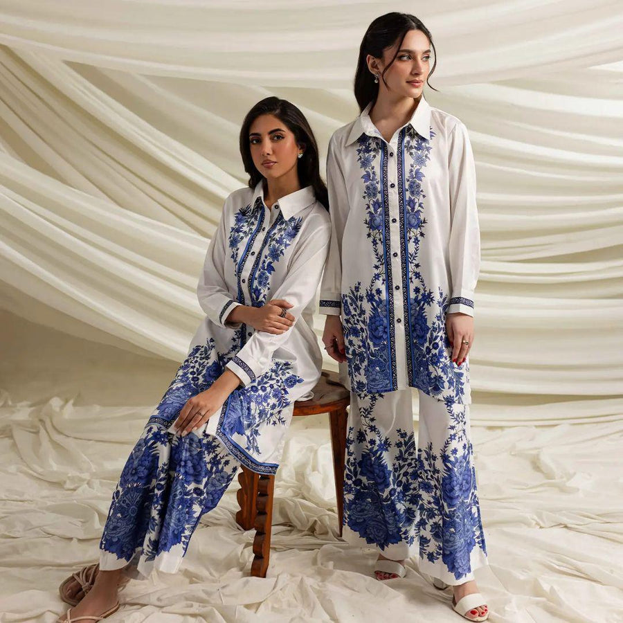 AZURE BLOOM - ROYAL ELEGANCE